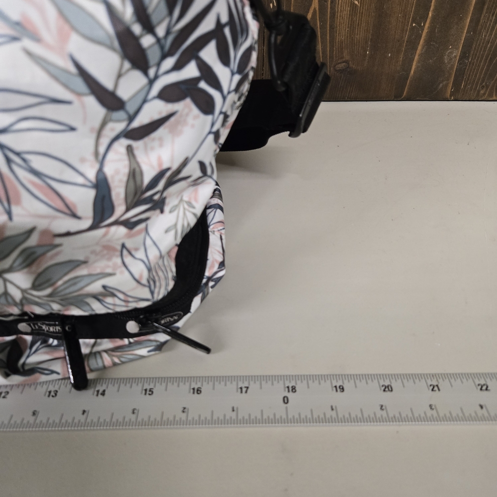 LeSportsac Large Weekender Floral Travel Tote Overnight Bag - Picture 9 of 13